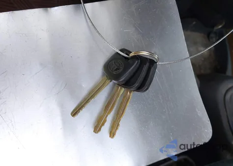 2007 Toyota Yaris z USA, uszkodzony, nr VIN JTDJT923075055021